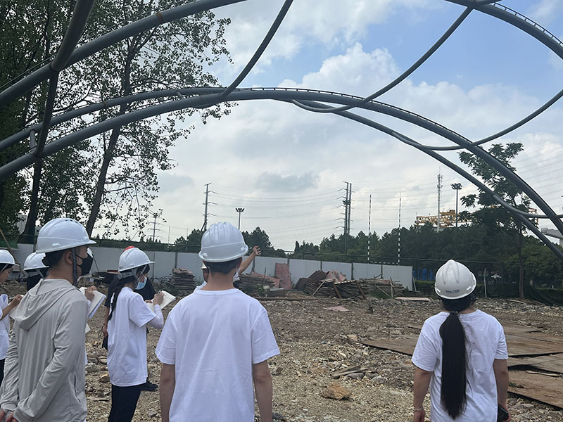 萬豪空間結構員工到寧波諾丁漢大學室外運動膜結構項目學習交流 萬豪空間結構員工到寧波諾丁漢大學室外運動膜結構項目學習交流
