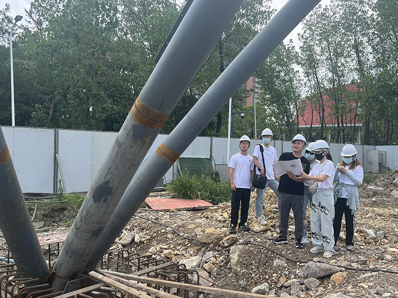萬豪空間結構員工到寧波諾丁漢大學室外運動膜結構項目學習交流 萬豪空間結構員工到寧波諾丁漢大學室外運動膜結構項目學習交流
