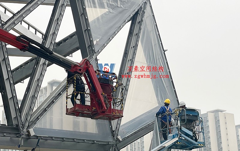 成都中建錦源匯膜結構項目工程最新進展 成都中建錦源匯膜結構項目工程最新進展