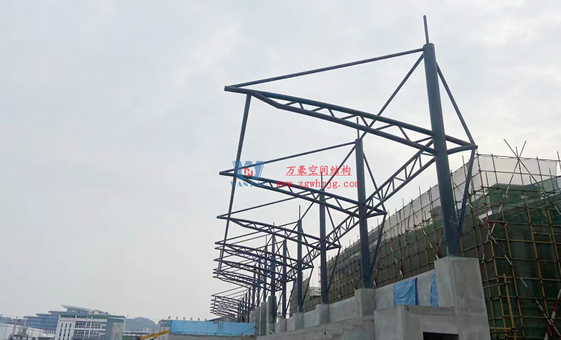 萬豪2023第5標-四川職業(yè)技術(shù)學(xué)院鋰電科技學(xué)院建設(shè)項目看臺膜結(jié)構(gòu)工程