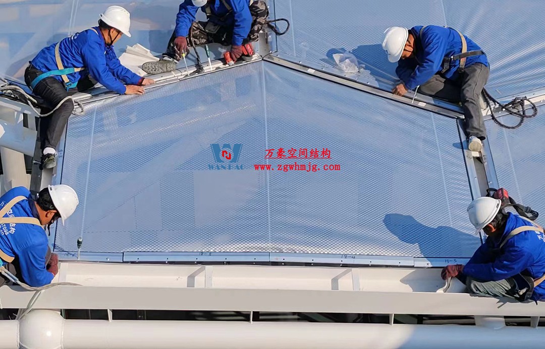 已完工，這個ETFE氣枕商業天幕閃亮登場！